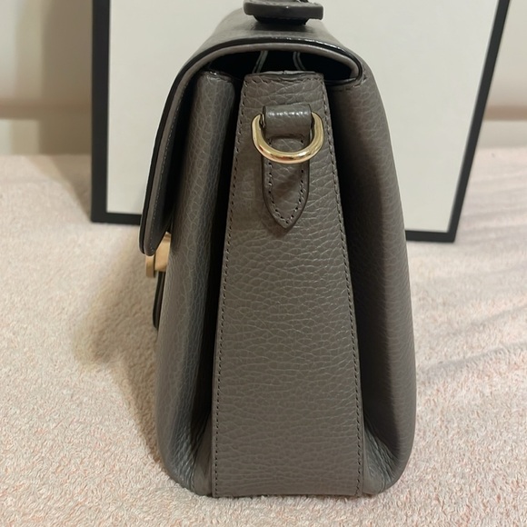 Gucci Interlocking Top Handle Bag in Grey - Picture 4 of 15